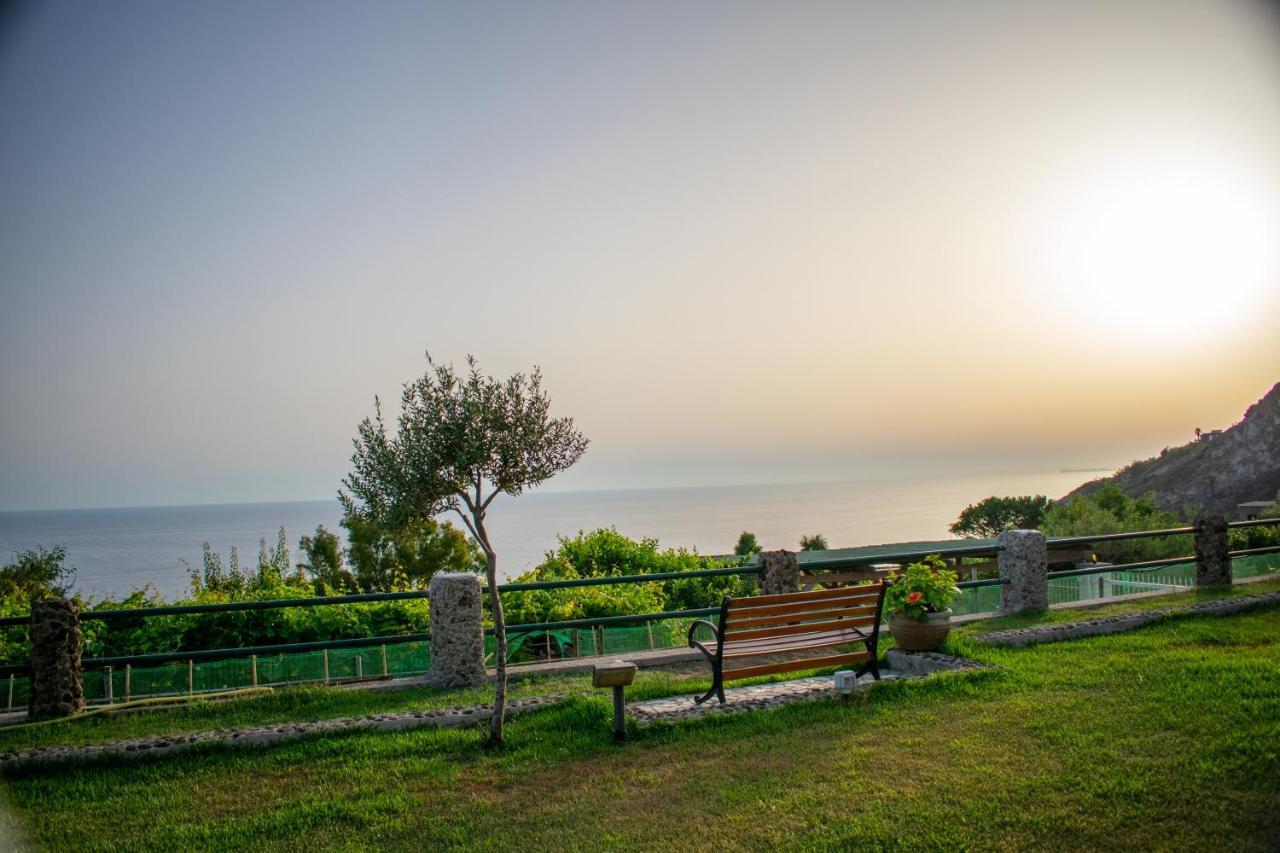 Hotel Villa Rita Forio di Ischia Kültér fotó